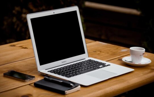 AI Transcription Tools Need Speaker-Correction Logs
